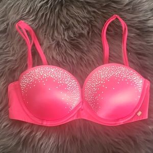 Victoria's Secret Rare Limited Edition Red Swarovski Crystal Bra